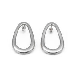 DYANI elegant egg shape closefitting silver earrings